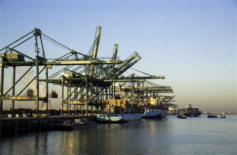 windfinder antwerpen haven.